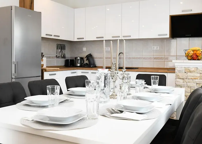 Vila Marta Mala Cista