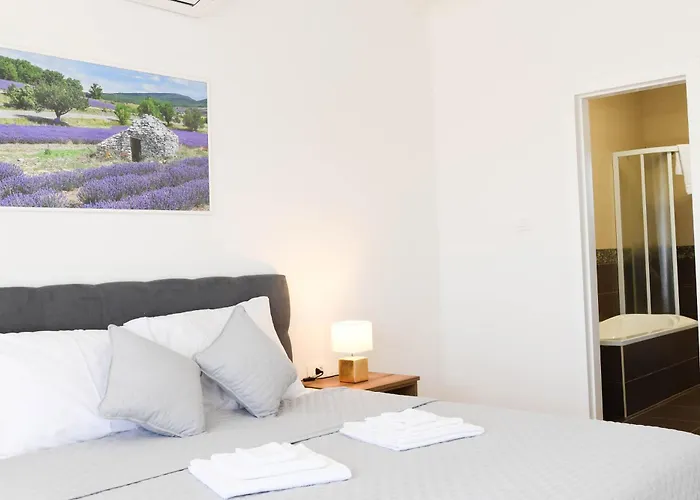 Villa Marta Mala Cista