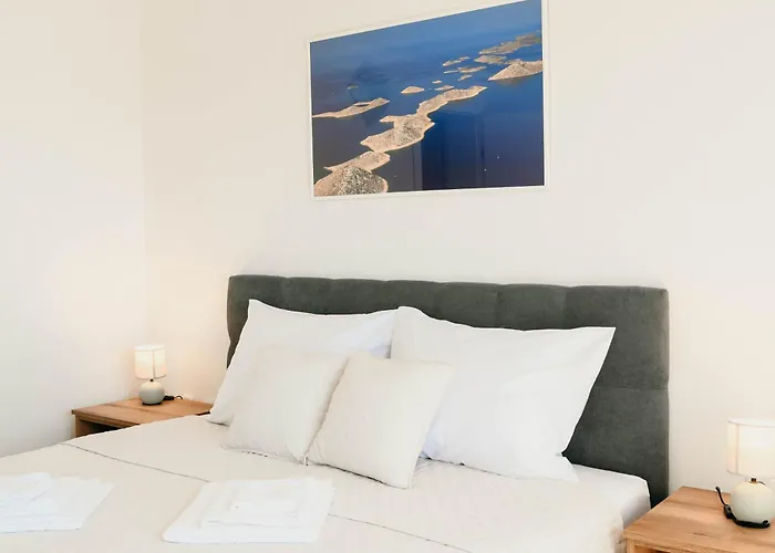 Vila Marta Mala Cista